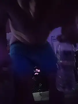 Cummaker69 webcam