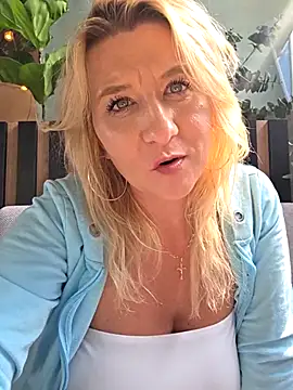 KaylinJan webcam