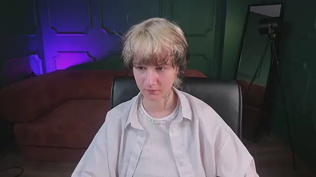 Senpai_Sins webcam