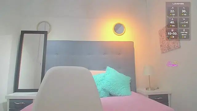 chaneelstark live cam on StripChat