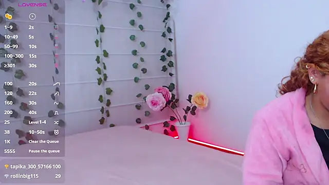 Sarabubbie webcam