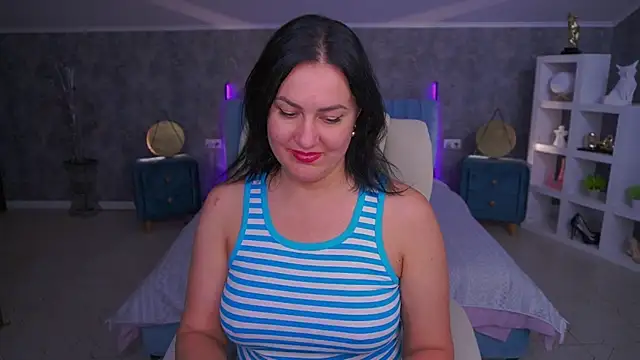 VelvetLuck webcam