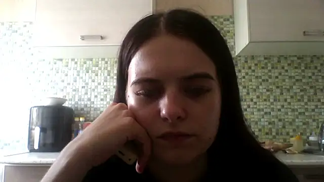 KikiAmino webcam