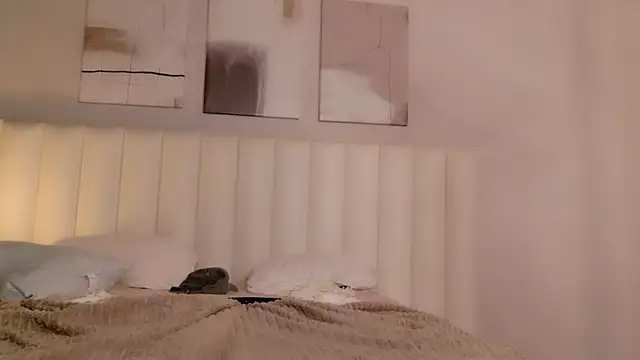 Rebecca_Ford webcam