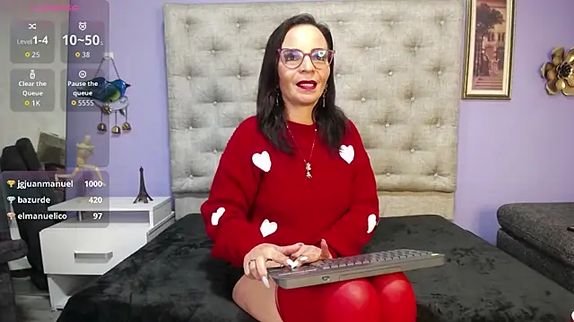 Miss_ellien webcam