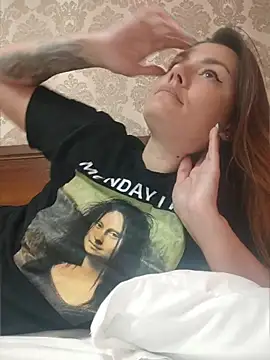 KrissSexi webcam