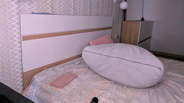 Elle_Pearl_ webcam