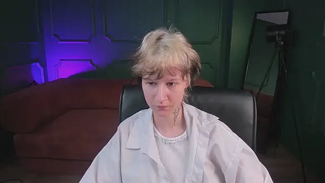 Senpai_Sins webcam