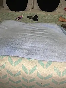 Nicole_bash webcam