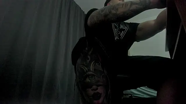 TonyWinston webcam