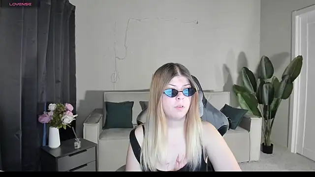 Stefania-sweet webcam