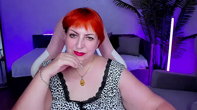 Joana_Woods webcam