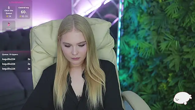 LeylaReeds webcam