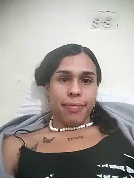 pretty_ariiel webcam