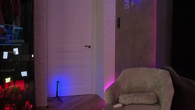 Tasha_Allas webcam