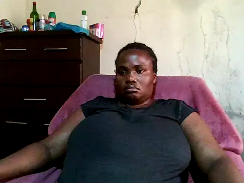 sexybigboobz webcam