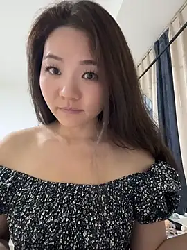 xiaoxiaocheng678 live cam on StripChat