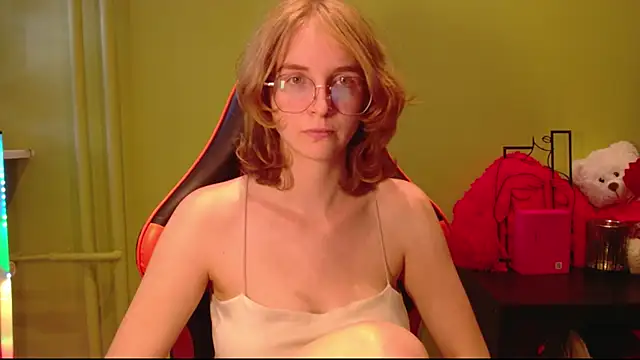 juicyPenny live sex cam