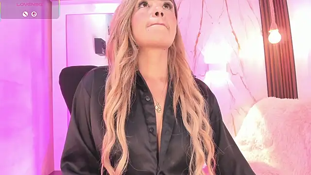 Agatha210 webcam