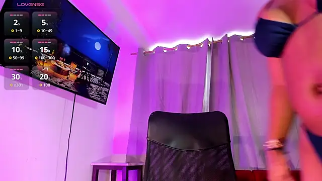 Fenty_XX webcam