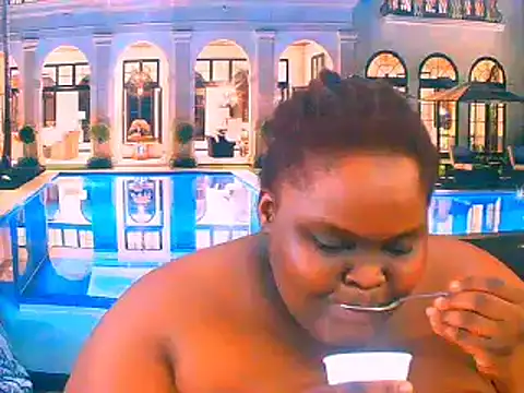 EbonyHotBuns webcam