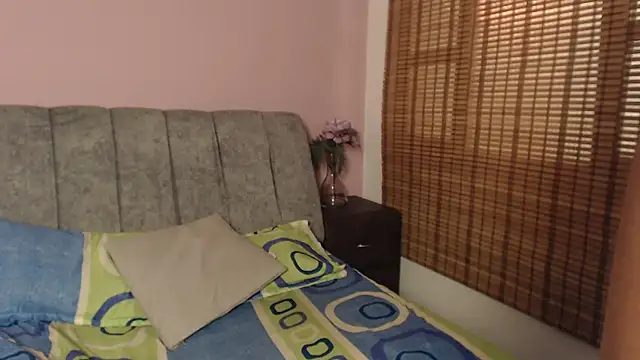 Samantha__Benet webcam
