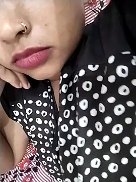 Sexy_Divya__ webcam