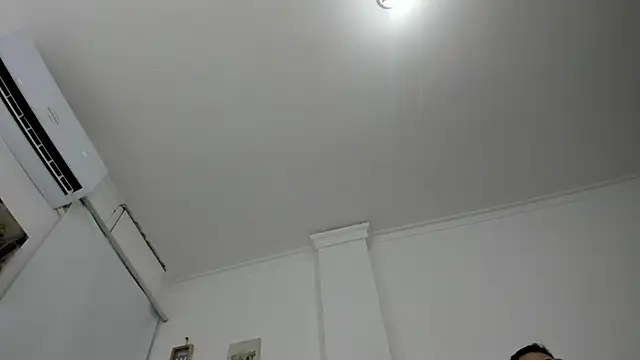 ashley_girl_queen webcam