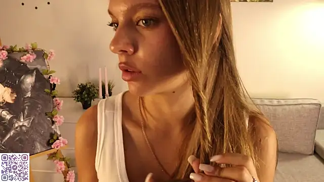 Kelly_Clarks webcam