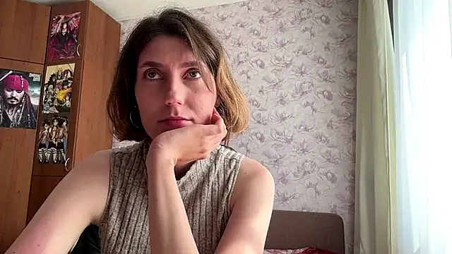 GinnyDrews webcam