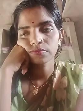 Cut_usha35 webcam