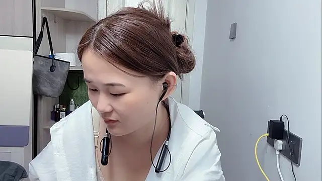 xiaolajiao-162 webcam