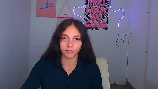 KissMeJulia webcam