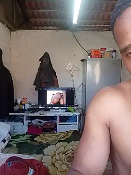 Rough_Mjay webcam