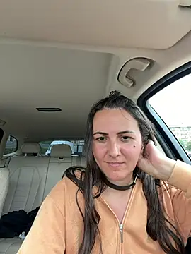 BrunetteNymph webcam