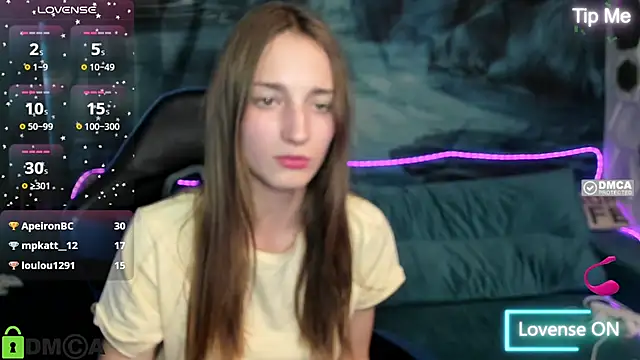 MaryMee88 webcam