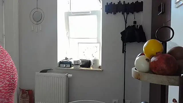 Monia9530 webcam