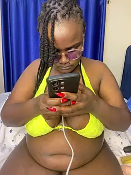 Bustyy_Bitch webcam