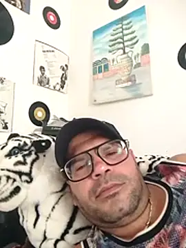 aymen-men webcam