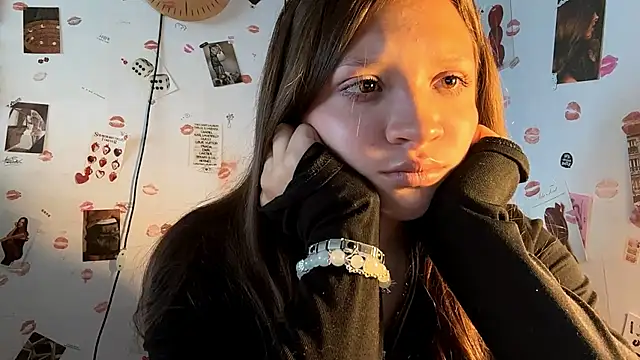 EvitaHibbets webcam