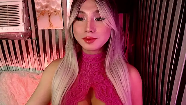 HoresCOCKLUCY live cam on StripChat