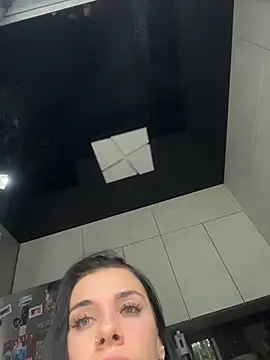 Queen_of_pain webcam