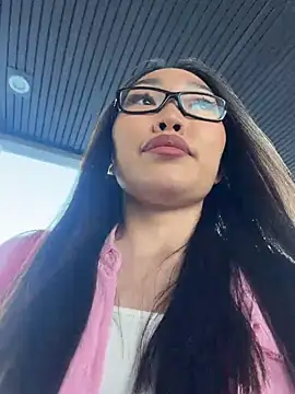 trytomakememoam webcam