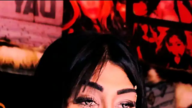 indian_dreamgirl webcam
