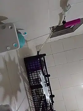 Oscarinylupis2328 webcam