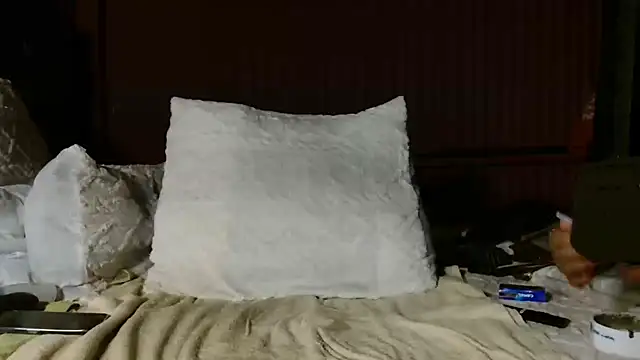 Bustyboobs02xx webcam