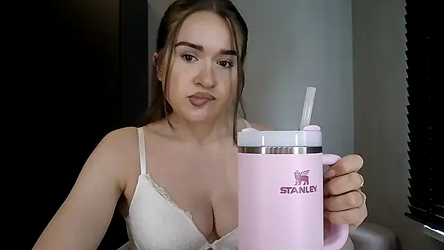 avajade webcam
