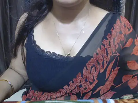 Kudi_Kiyara webcam