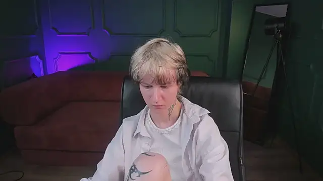 Senpai_Sins webcam