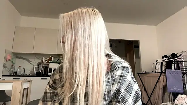 KittySendro webcam